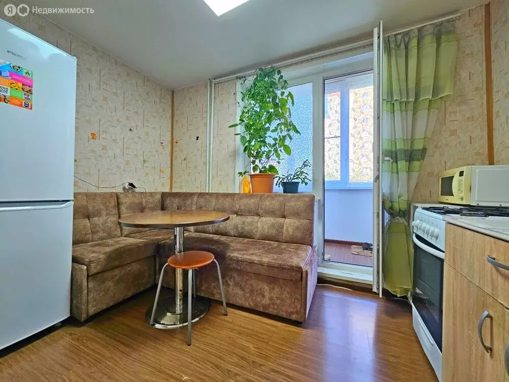 1-комнатная квартира: Екатеринбург, улица Большакова, 21 (33.6 м) - Фото 2