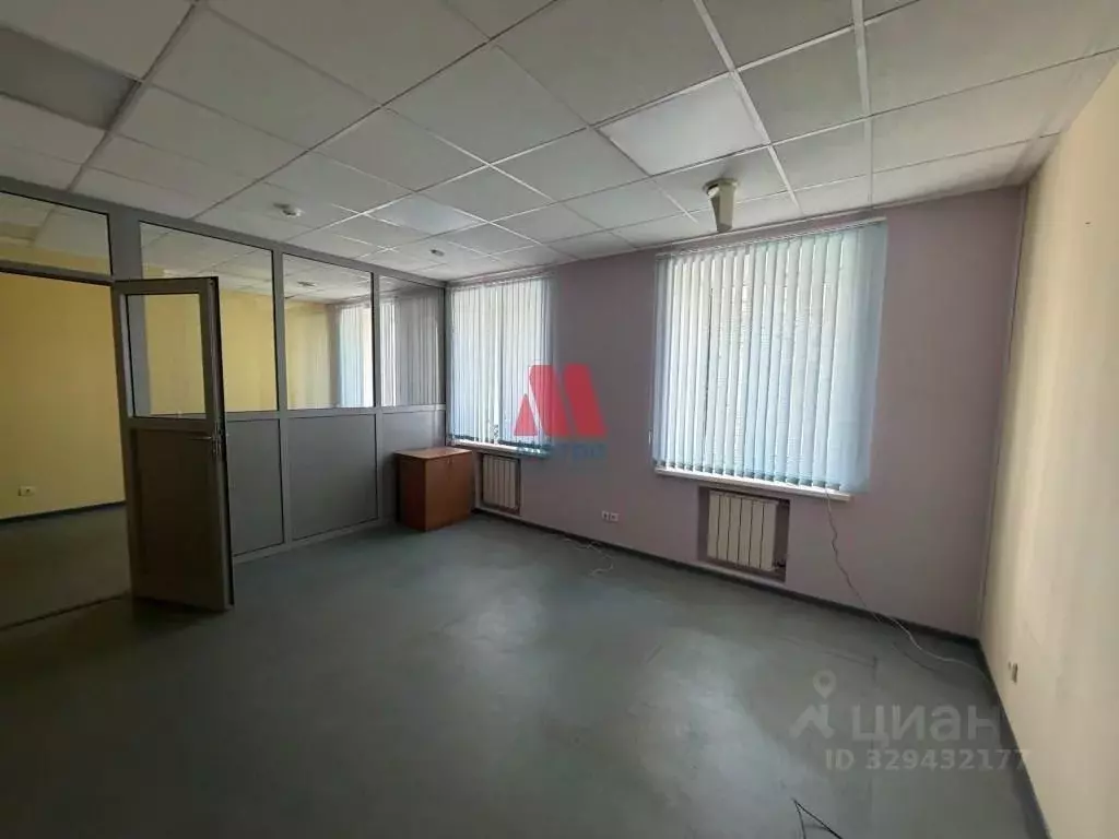 Офис в Ярославская область, Ярославль ул. Собинова, 5б (35 м) - Фото 1
