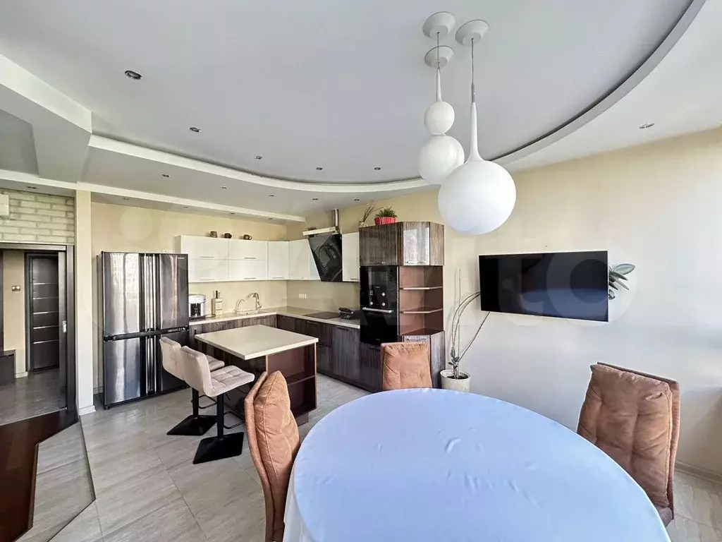 4-к. квартира, 120 м, 3/20 эт. - Фото 0
