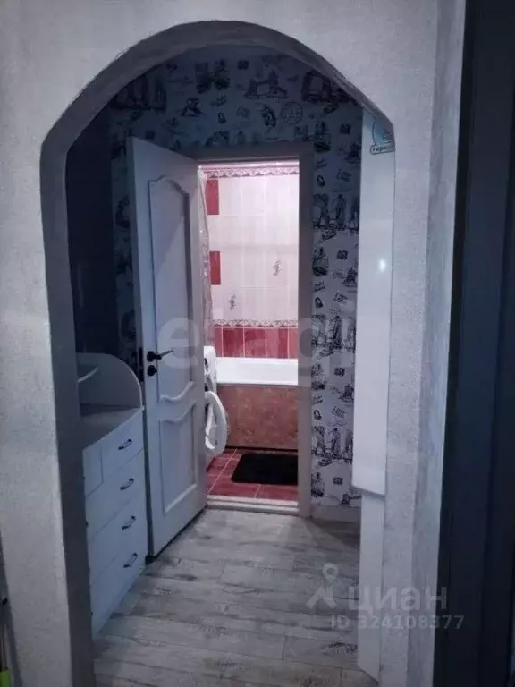 2-к кв. Хабаровский край, Хабаровск 1-й мкр, ул. Калараша, 30А (54.0 ... - Фото 2