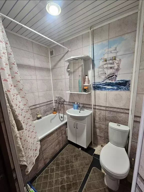 2-к. квартира, 45 м, 1/9 эт. - Фото 0