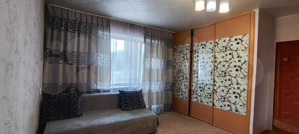 1-к. квартира, 38 м, 4/9 эт. - Фото 0