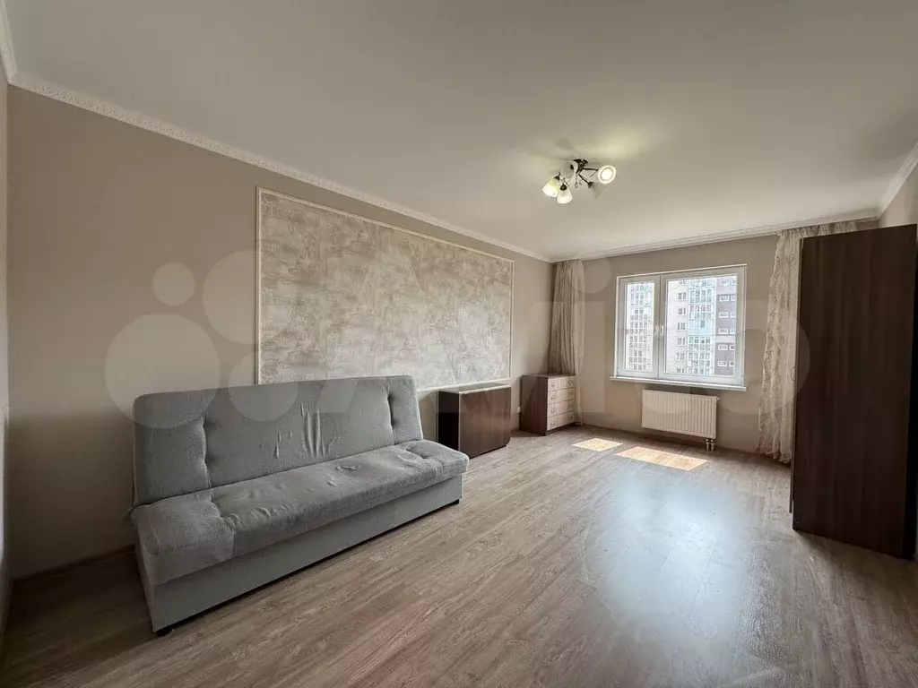 1-к. квартира, 40 м, 5/10 эт. - Фото 0