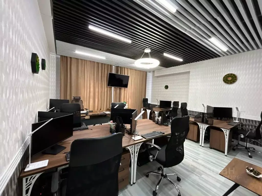 Офис в Татарстан, Казань ул. Галиаскара Камала, 41 (1060 м) - Фото 1