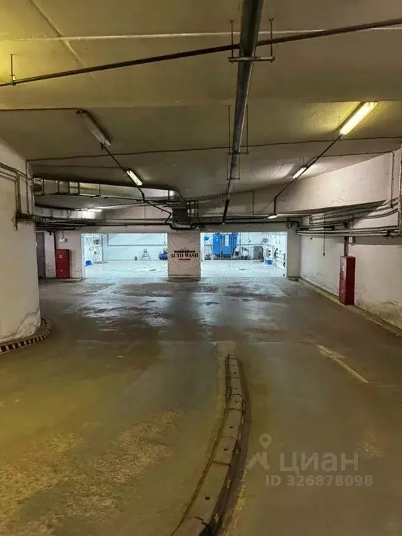 Гараж в Москва ул. Хамовнический Вал, 36 (10 м) - Фото 2