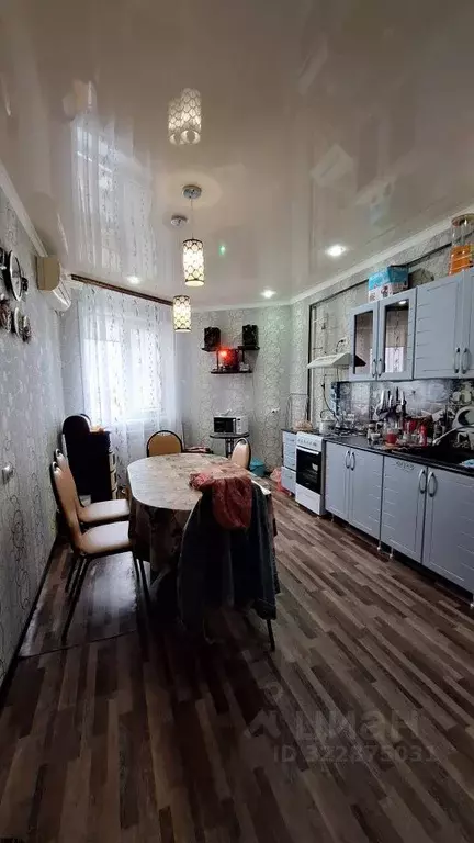 3-к кв. Астраханская область, Астрахань Космическая ул., 6 (75.7 м) - Фото 1