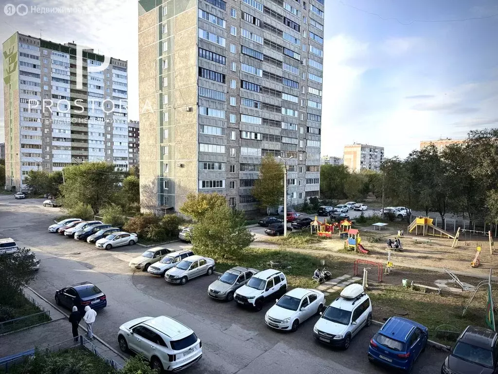 3-комнатная квартира: Магнитогорск, улица Жукова, 8 (68.9 м) - Фото 2