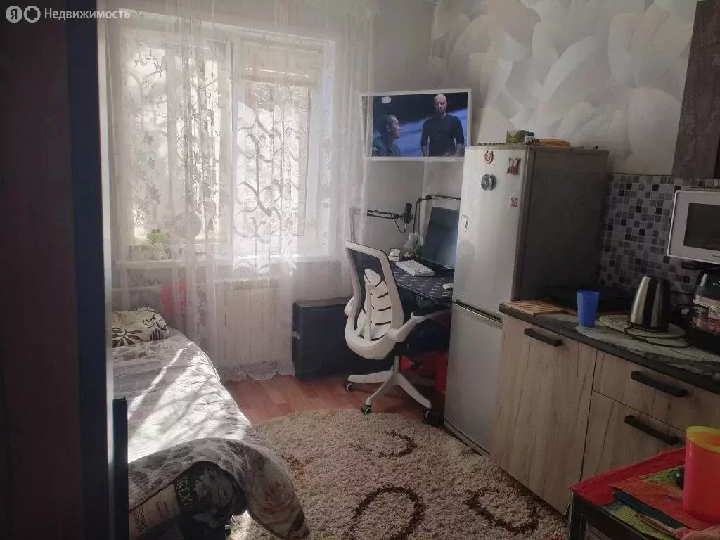 1к в 4-комнатной квартире (11 м) - Фото 2