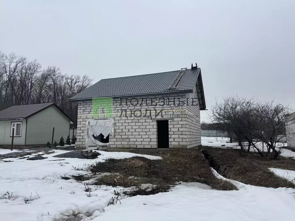 Дом в Орловская область, Орловский муниципальный округ, Знаменка пгт  ... - Фото 1