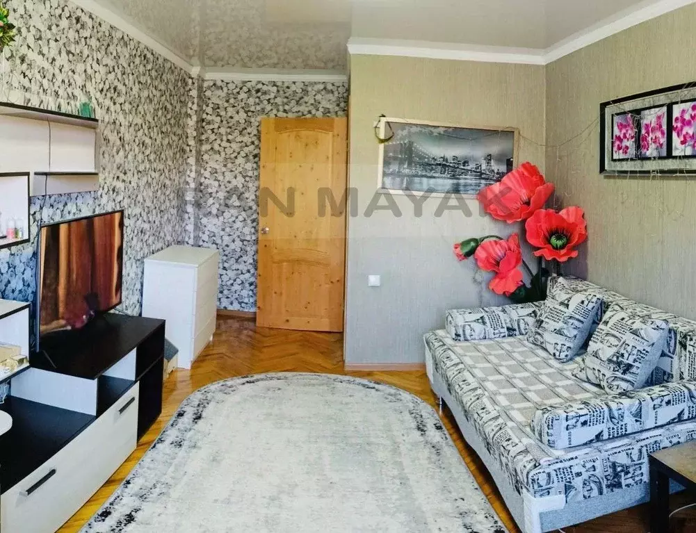 2-к кв. Адыгея, Майкоп Крестьянская ул., 341 (48.2 м) - Фото 1