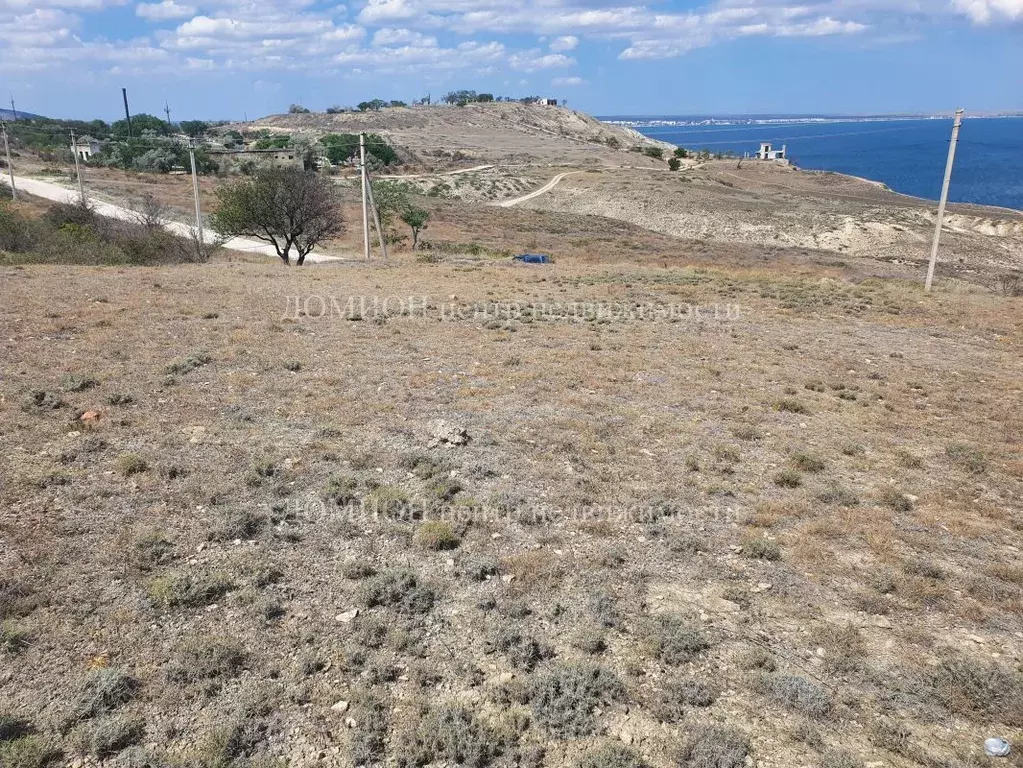 Земля феодосия. Переулок корабельный фото феодосия.