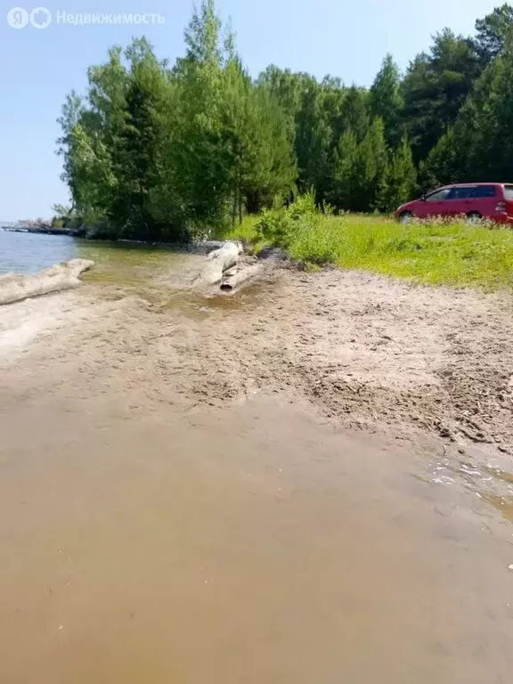 Участок в село Нижнекаменка, Космическая улица (6 м) - Фото 0