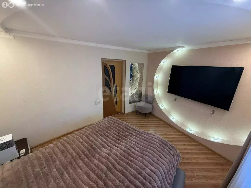 3-комнатная квартира: Брянск, Орловская улица, 30 (90 м) - Фото 0