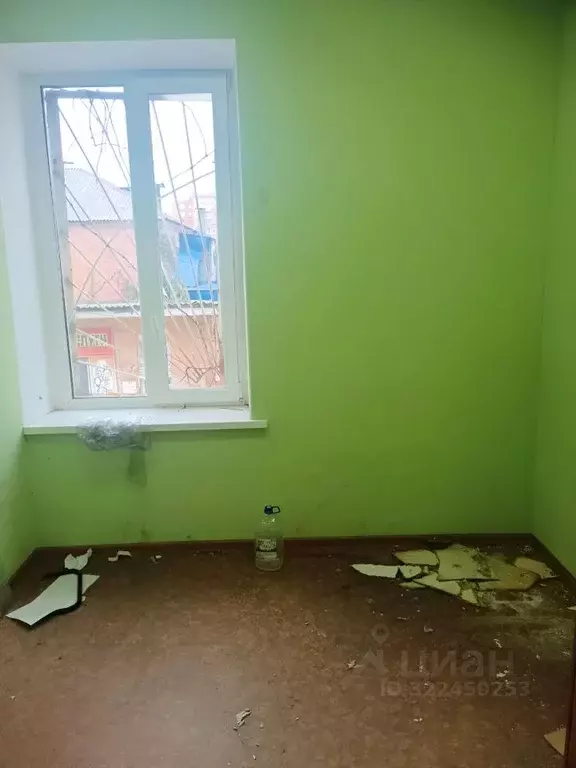 Помещение свободного назначения в Ростовская область, Батайск Книжный ... - Фото 1