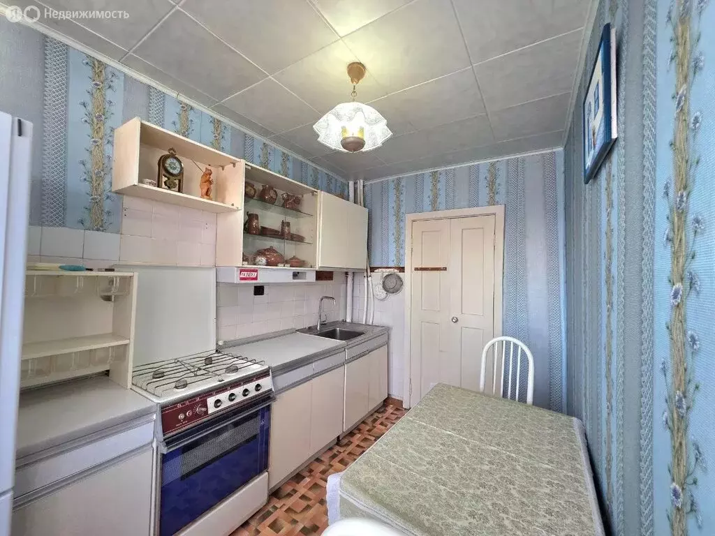 2-комнатная квартира: Рыбинск, проспект Серова, 1Б (50 м) - Фото 1