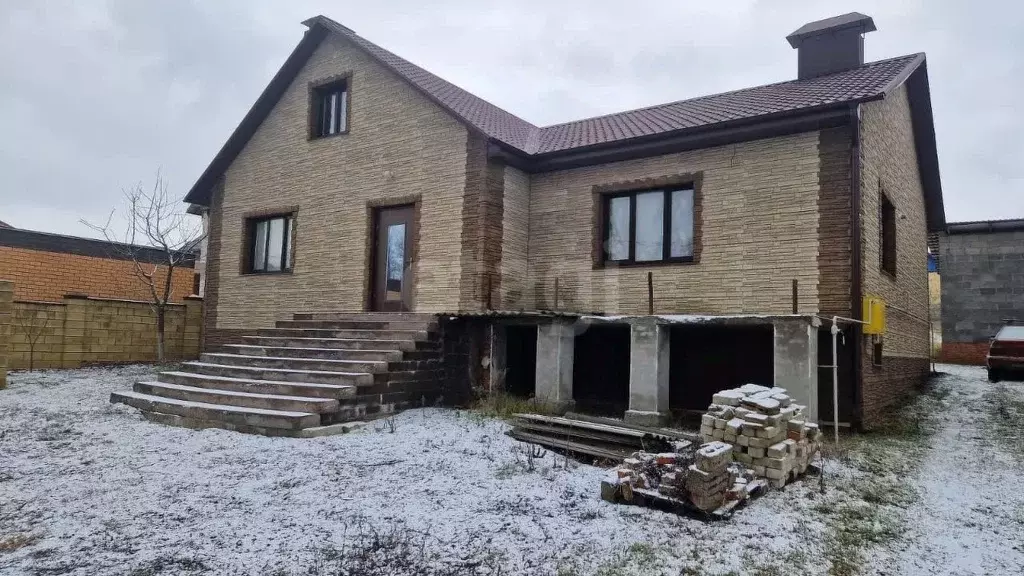 Дом в Белгородская область, Белгородский район, пос. Майский ул. ... - Фото 1