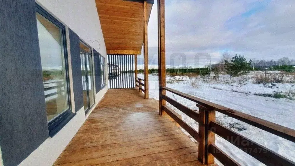 Коттедж в Свердловская область, Сысертский муниципальный округ, с. ... - Фото 1