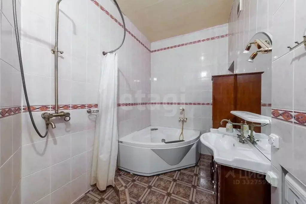 4-к кв. Санкт-Петербург 15-я Васильевского острова линия, 34 (112.0 м) - Фото 1