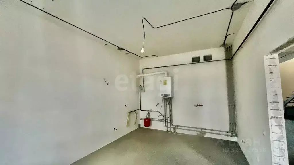 Дом в Воронежская область, Воронеж ул. 5-й Танковой Армии, 12А (350 м) - Фото 1