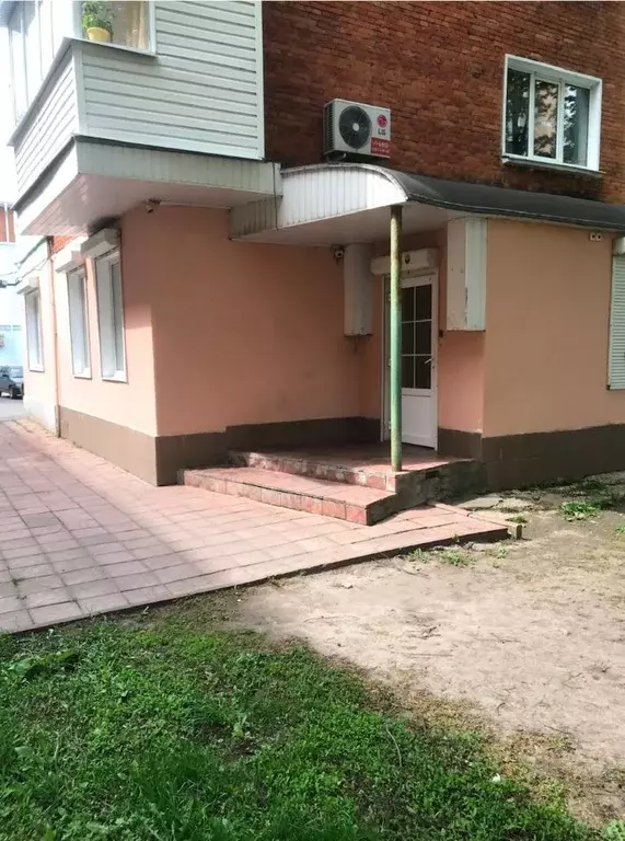 Помещение свободного назначения в Тульская область, Новомосковск ул. ... - Фото 0