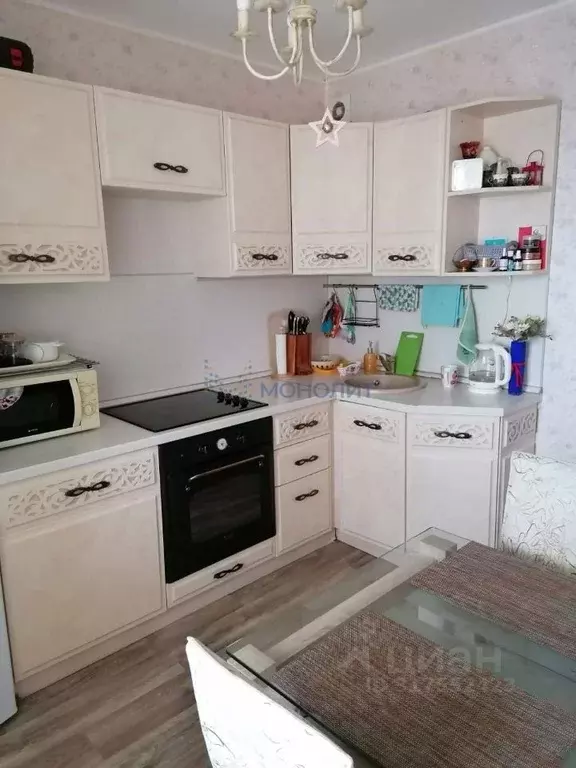 2-к кв. Нижегородская область, Нижний Новгород ул. академика Сахарова, ... - Фото 0