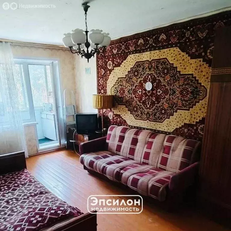 3-комнатная квартира: Курск, Республиканская улица, 50А (61.6 м) - Фото 1