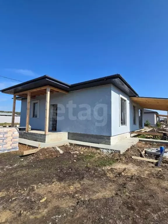 Дом в Свердловская область, Белоярский муниципальный округ, д. Гусева  ... - Фото 2