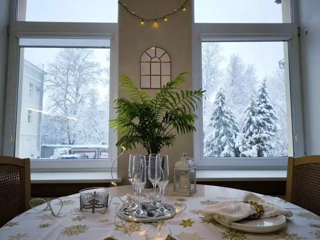 1-к кв. Калининградская область, Калининград просп. Мира, 51 (60.0 м) - Фото 0