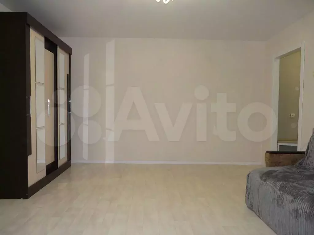1-к. квартира, 39 м, 4/9 эт. - Фото 1