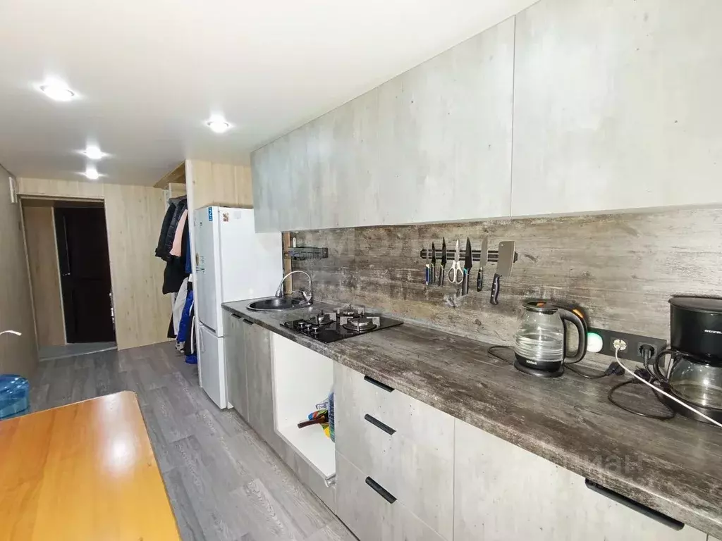 Дом в Оренбургская область, Оренбург ул. Курача, 15 (50 м) - Фото 1