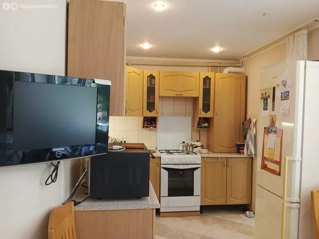 2-комнатная квартира: Севастополь, улица Меньшикова, 25 (57 м) - Фото 0