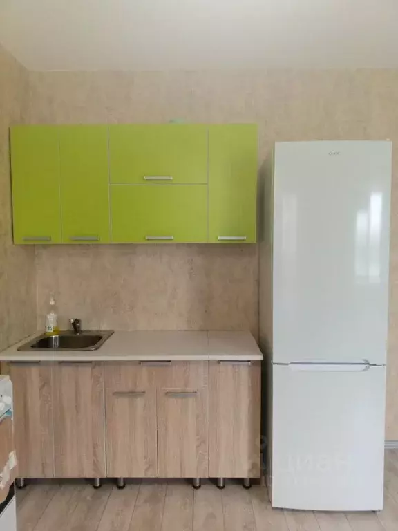 Студия Омская область, Омск ул. Леонида Маслова, 11 (40.0 м) - Фото 1