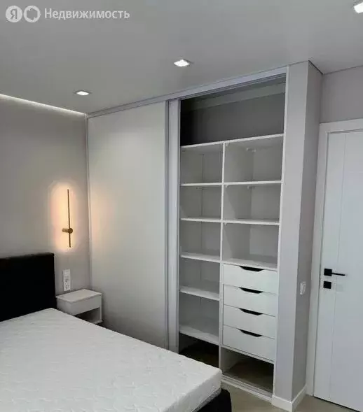 3-комнатная квартира: Екатеринбург, улица Щербакова, 80 (55 м) - Фото 2