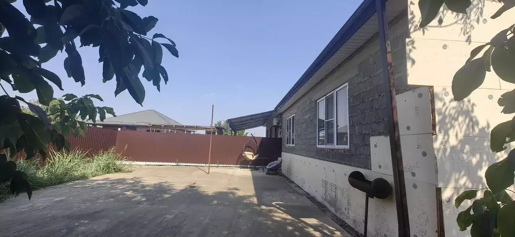 Дом в Краснодарский край, Усть-Лабинск ул. Ленина (191 м) - Фото 1