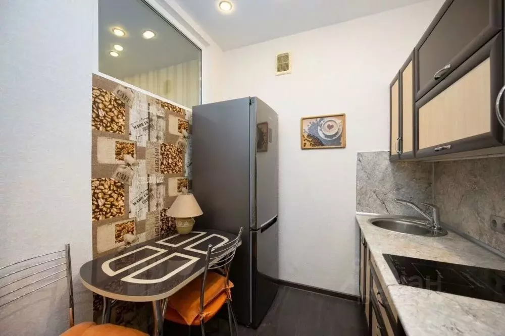 Студия Амурская область, Благовещенск ул. Василенко, 20/2 (25.9 м) - Фото 1