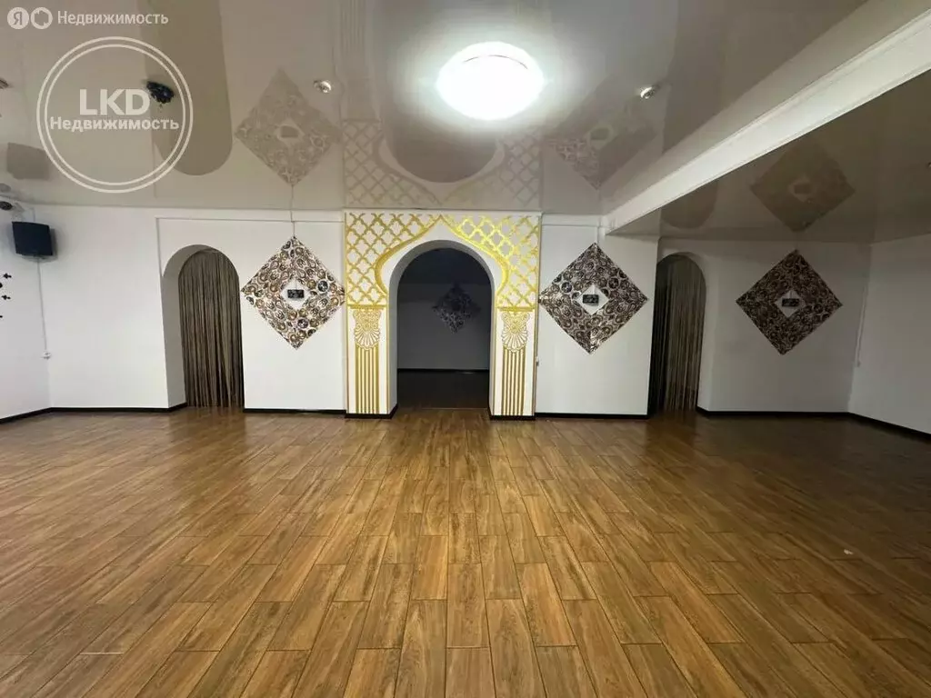 Помещение свободного назначения (140 м) - Фото 1