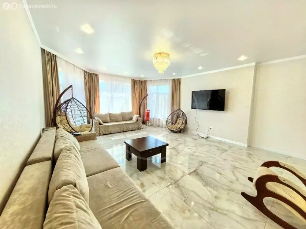 Дом в посёлок Овощной, улица Кравченко, 19 (150 м) - Фото 0