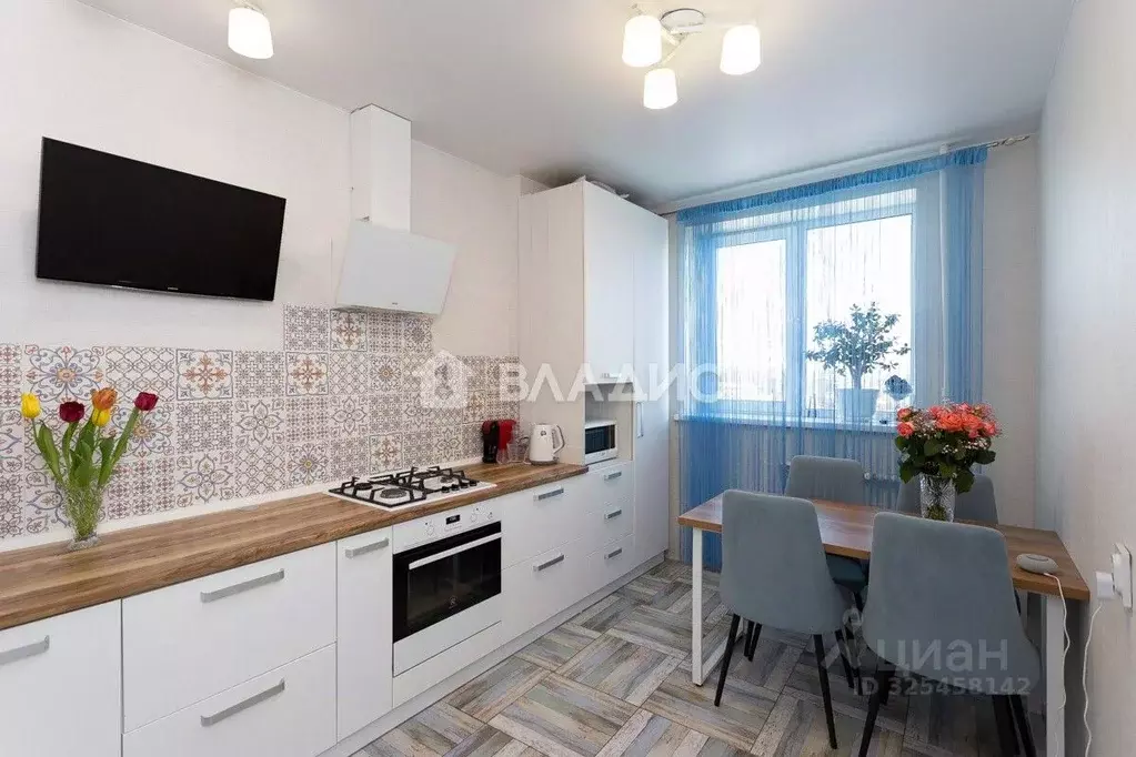 1-к кв. Владимирская область, Владимир Юрьевец мкр, Славная ул., 6 ... - Фото 1