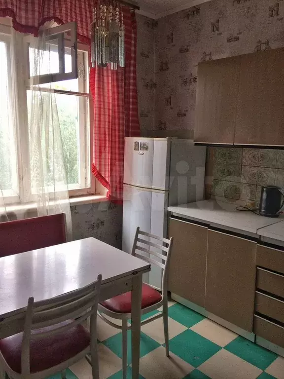 2-к. квартира, 50 м, 6/9 эт. - Фото 1