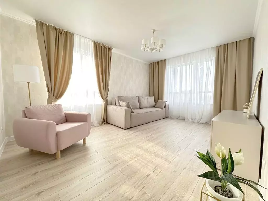 2-к кв. Оренбургская область, Оренбург просп. Победы, 155А (57.0 м) - Фото 0