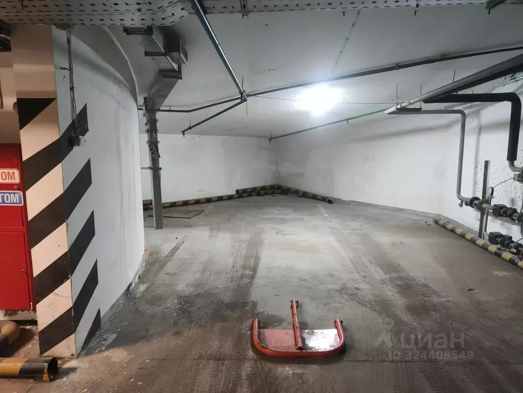 Гараж в Москва Люсиновская ул., 39с2 (20 м) - Фото 1