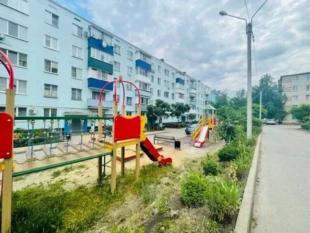 3-к кв. Белгородская область, Алексеевка ул. Маяковского (47.5 м) - Фото 1