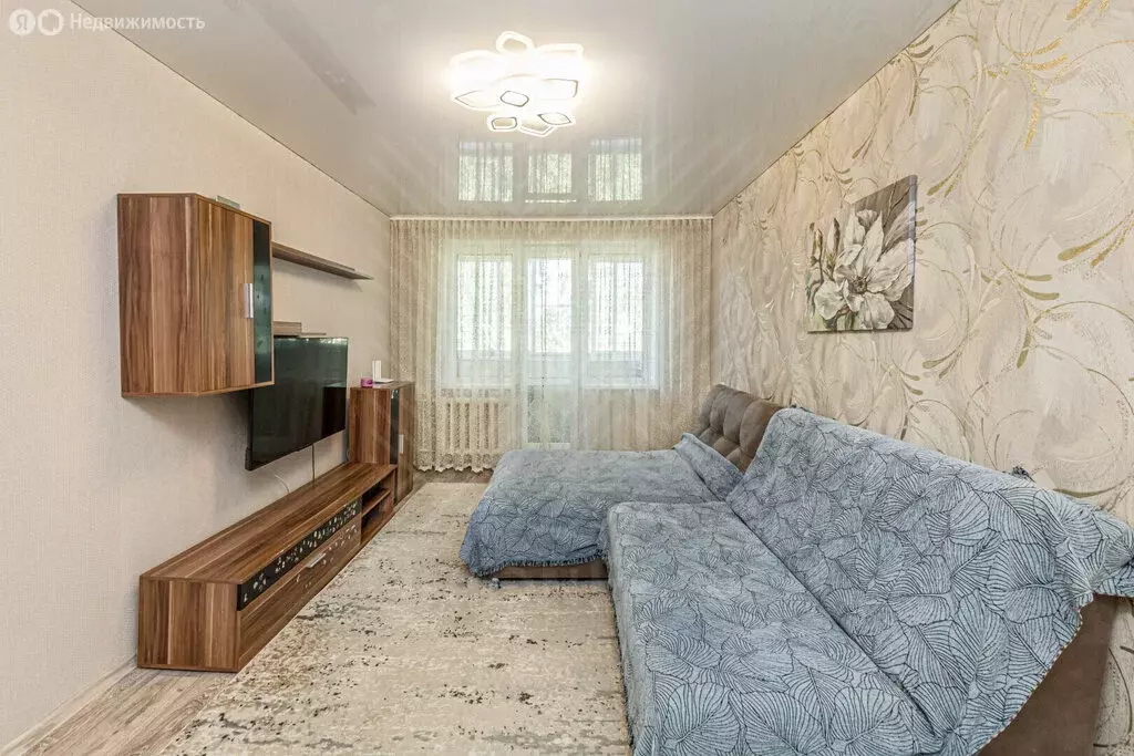 2-комнатная квартира: Челябинск, улица Масленникова, 8Б (46.2 м) - Фото 1