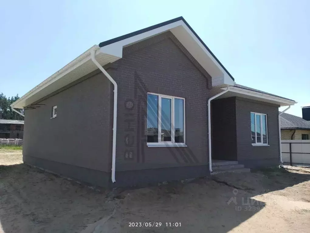 Дом в Воронежская область, Рамонский район, Яменское с/пос, д. ... - Фото 1