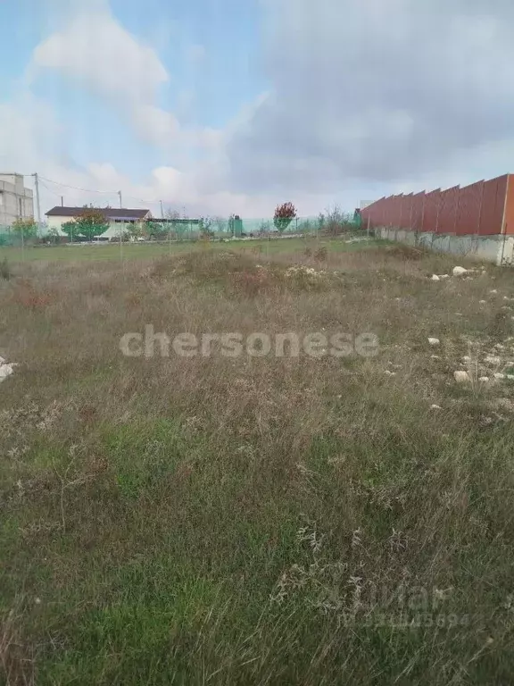 Участок в Севастополь ул. 2-я Линия (10.01 сот.) - Фото 2