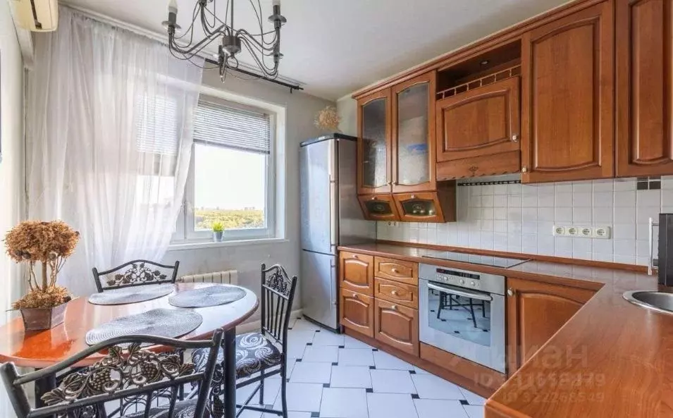 2-к кв. Москва ул. Академика Анохина, 11 (56.0 м) - Фото 1