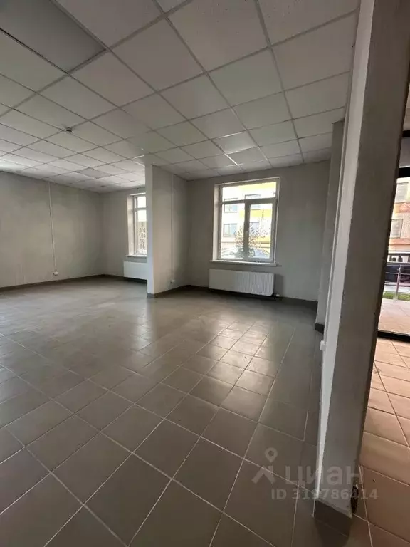 Помещение свободного назначения в Адыгея, Тахтамукайский район, ... - Фото 0