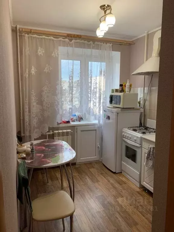 1-к кв. Саратовская область, Саратов ул. Имени Н.Г. Чернышевского, 97 ... - Фото 0