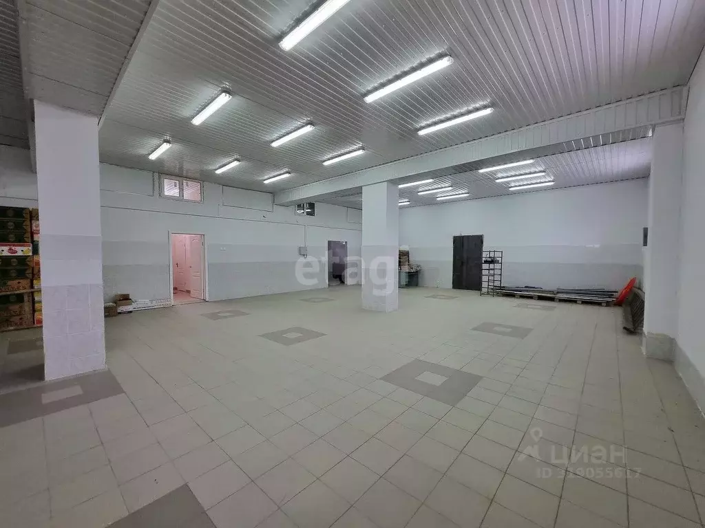 Склад в Саратовская область, Балашов Нефтяная ул., 44Б (355 м) - Фото 1