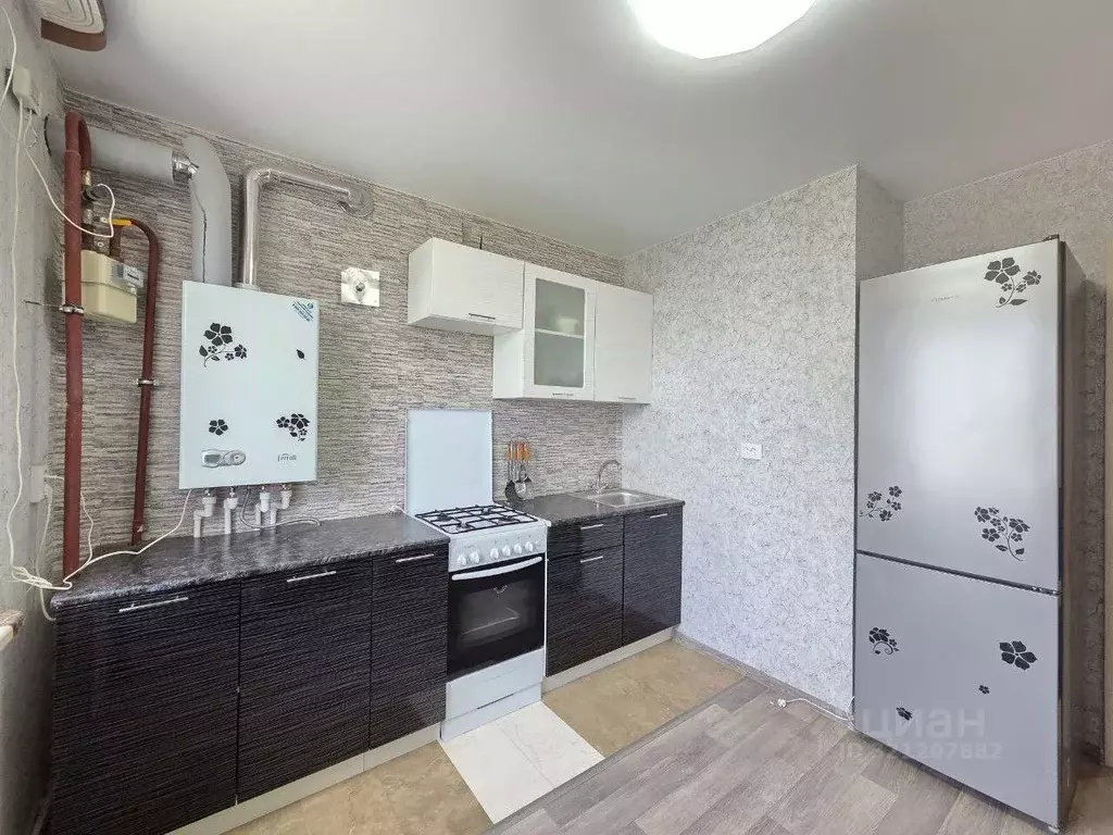 2-к кв. Калужская область, Калуга ул. Братьев Луканиных, 15 (46.0 м) - Фото 2